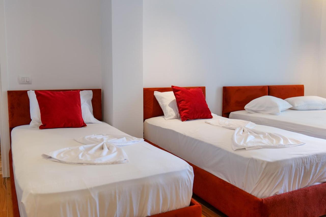 Hotel Havana Саранда Екстер'єр фото